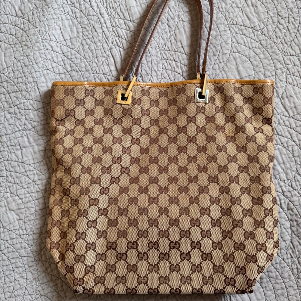 Gucci Jackie Tote